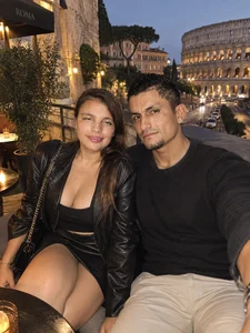 MiaLawson Public Foto