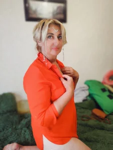 MilanaAlvis Public Pic 4