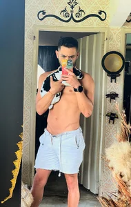 Public od AlexisLoaiza  5 snímek