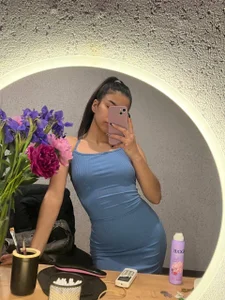 Zdjęcia DeloresOkoren just be close to me😋:  3