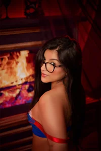 Hailey_Adams kullanıcısının Trick or treat🎃 albümü -  2 fotoğraf