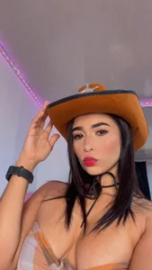 GraceWallace_ Vaquera 🤠 사진 3