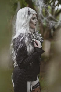 AlaiaRogers The strange world of Alaia 💀 Foto 3