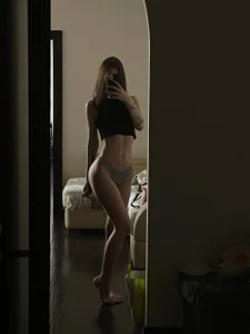 Molly__Cutie Public Foto 8