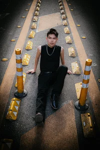 nicolatinboy Public  5টি ছবি