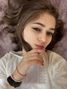 HaIinaDifabio ☁️Pink cloud🌸 Gambar 2