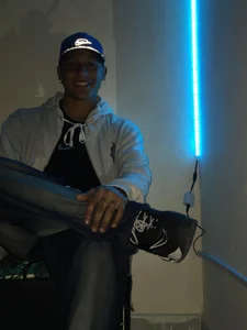 thomasjones_ Public  4. fénykép