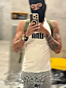 MiradaAusente kullanıcısının Me albümü -  3 fotoğraf