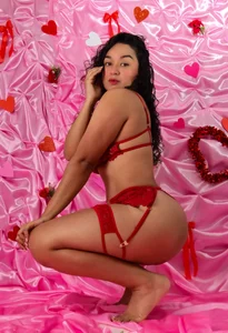 lay_navas a little gift with many curves for your valentine Εικόνα 4
