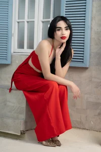 BELLA_THORNERFG Public Foto 3