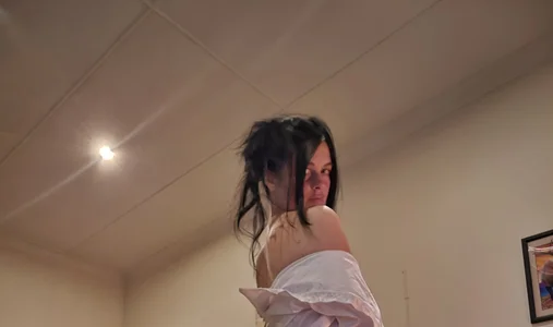 ladybugie's XXX Nude Photo 5