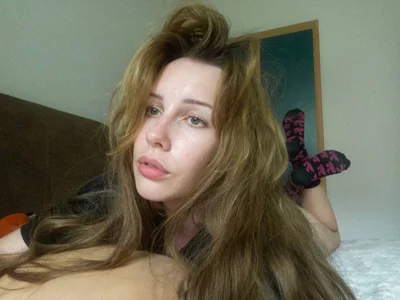 me de aetherlan  3 photos