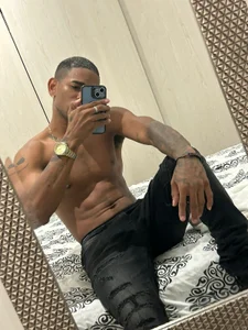 Public od blacked_69  4 snímek