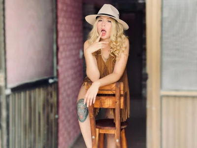 Pamela_Squirtt kullanıcısının SEXY BLONDE albümü -  fotoğraf