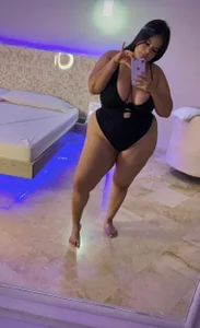 twocurvylatins Public Pic 2