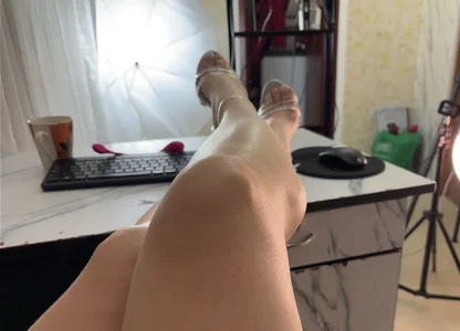 MissEscarlethのSecretarty Sexyの枚の写真