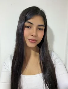 KensyRoseVs Public Pic