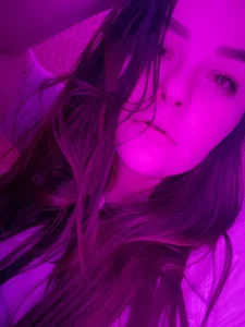 Mirabella_Gwen Public Pic 4