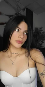 Taylor_Ec Public slika