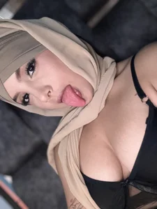 Sweet_TemptationXX Public Pic 2