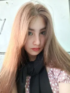 LynetteDanley Photos imbued with the spirit of freedom and boldness 📸 Pic 3