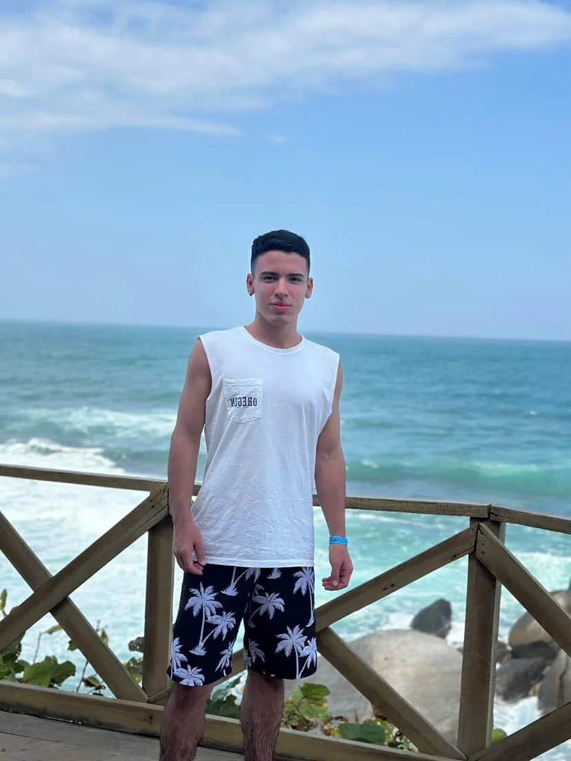 david_osoriox Trending Plaatje 7620