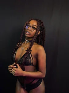 Raquel_jones: vintage hot 🖤🌸 ( 5 фото)