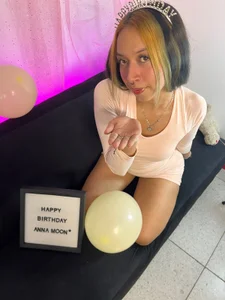 anna_moon11 happy birthday Anna!!! 🎁 Immagine  2