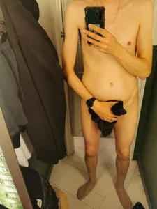 TommyL0w Choice new look Pic 2