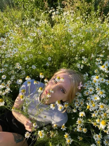 _pinkypay Summer girl Pic