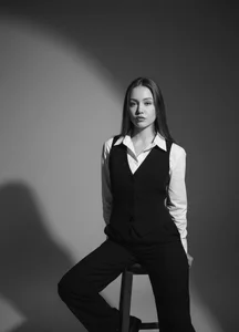 AsleyBasgall me รูป  2