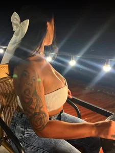 MelissaGiil Sweat & Sexy 😈 Pic