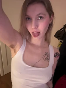 _alexanotitle Public Poză