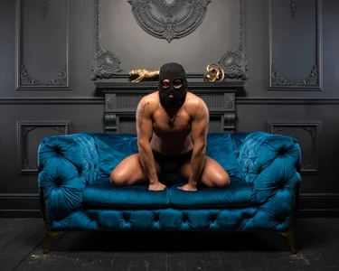 CloudPartyboy: 1 ( 3 фото)