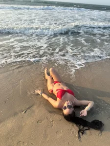 AriadnaCappelletty 😍A walk by the sea💦 Pic