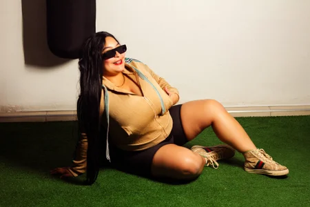 Oriana69_ Sweat and temptation Billede 2