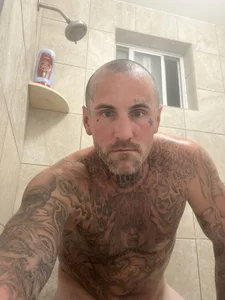 Public od 40andnasty  5 snímek