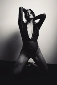 LunnaMendoza ♠ B&W ♥ Pic 3