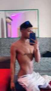 ALEX_KEITH26 Alex  5. fénykép