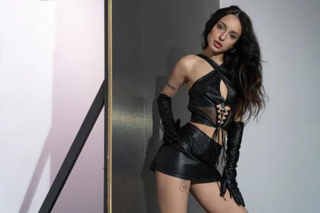 AdoraCortes Summer vibe for you Pic 4