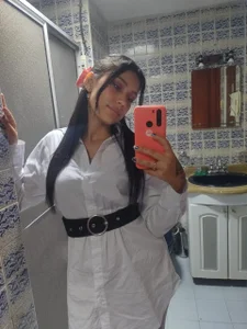 MariaJoseWalkerのGood morning, my irresistible sunshine ☀️💋 I’m live from 8:30 a.m. to 3:30 p.m., ready to steal youの 3枚の写真