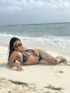 ximenawilliamss Summer sexy doll Pic 3