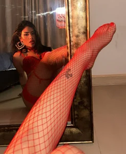 Giovanna_oliveira Shadows of Desire Foto 6