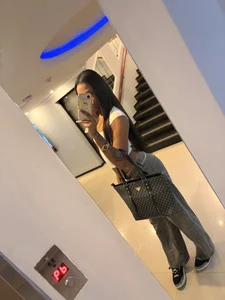bihanka_sexy_black Public Foto 3