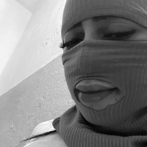 🥰 de analuizaxxny  2 Imagens