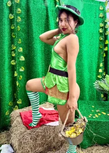 Zdjęcia SamanthaFox_8 💚 Kiss Me… It’s St. Patrick’s:  8