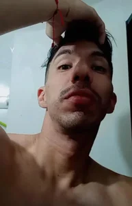 Public de maximo-93  4 Imagens