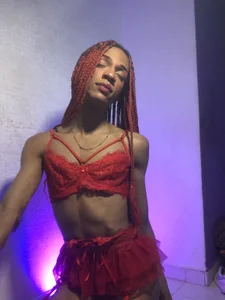 DakotaRosee Red passion for that fire. ❤️ Pic 3