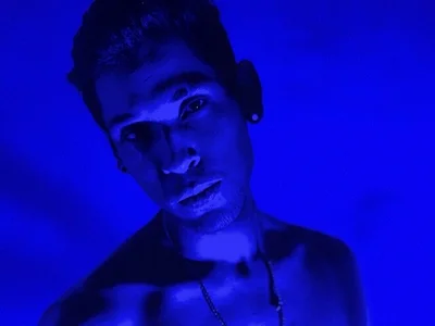 MaxHuston Public Gambar 5