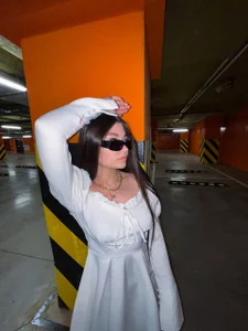 KattyMoore Public Pic 3